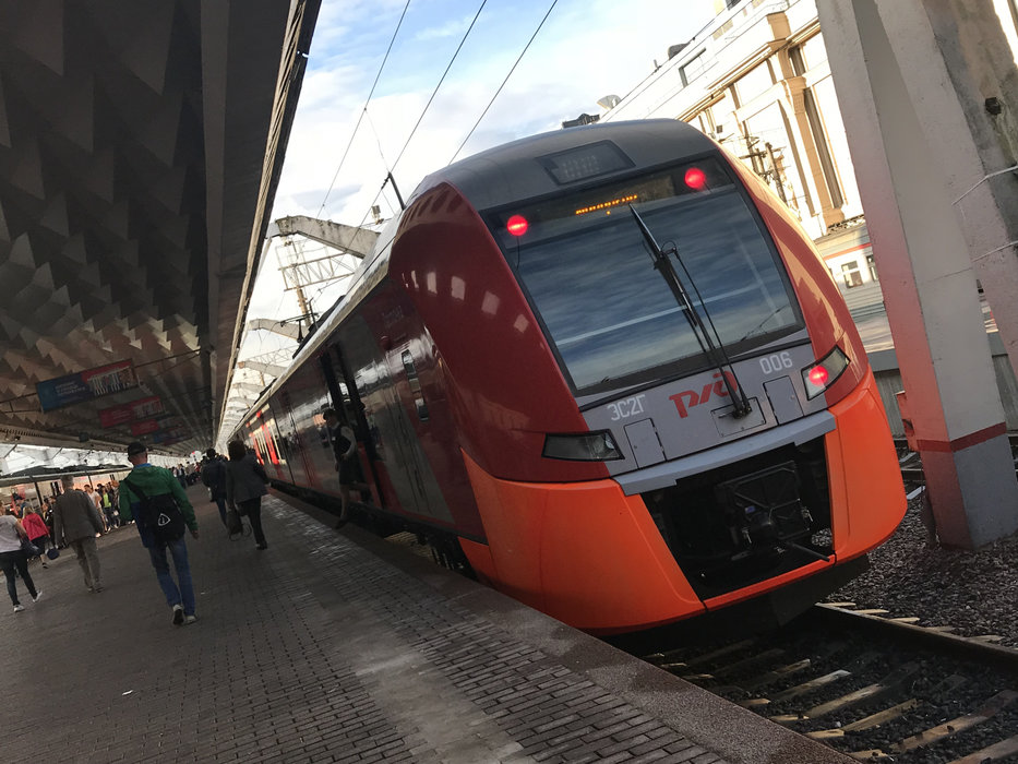 Les Chemins de fer russes ont fait une démonstration du train Lastochka sans conducteur à l'occasion du salon PRO//Motion.EXPO